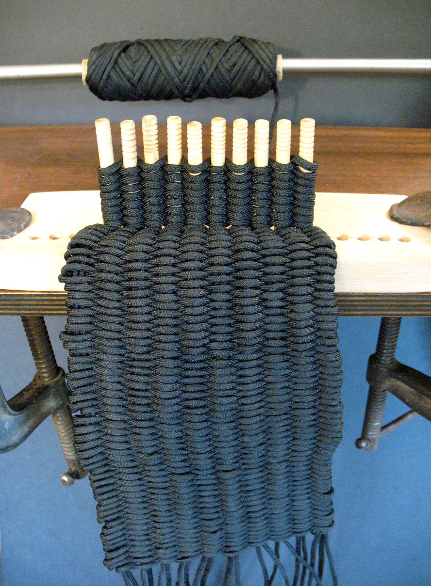 peg loom